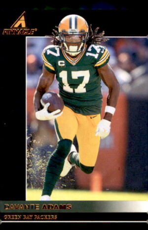 2021 Panini Chronicles #28 Davante Adams Pinnacle