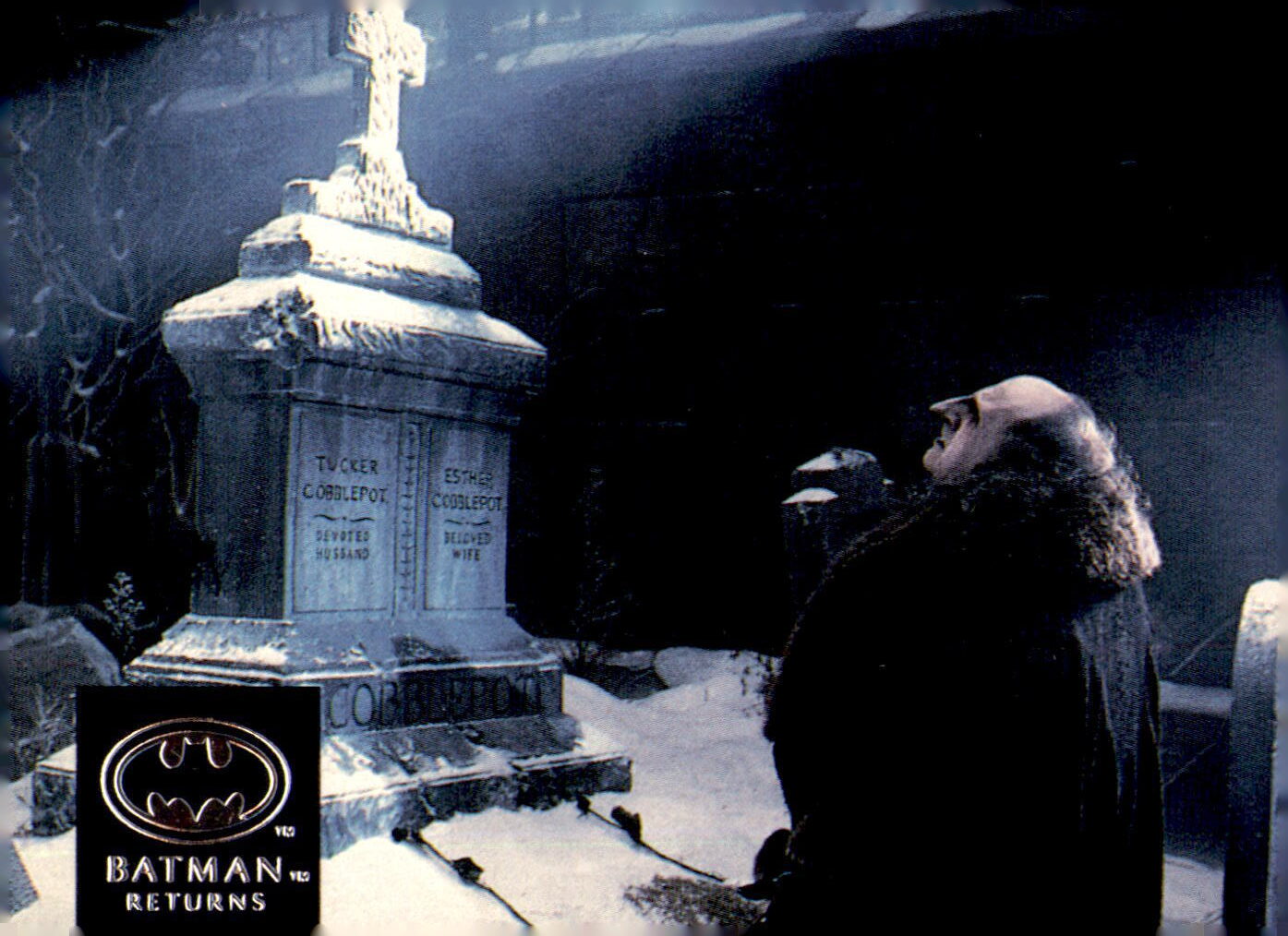 Batman Returns #38 When The Penguin visits Gotham Cemetery in se