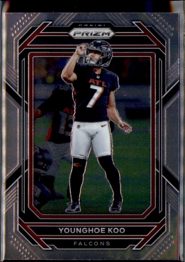 2022 Panini Prizm #17 Younghoe Koo