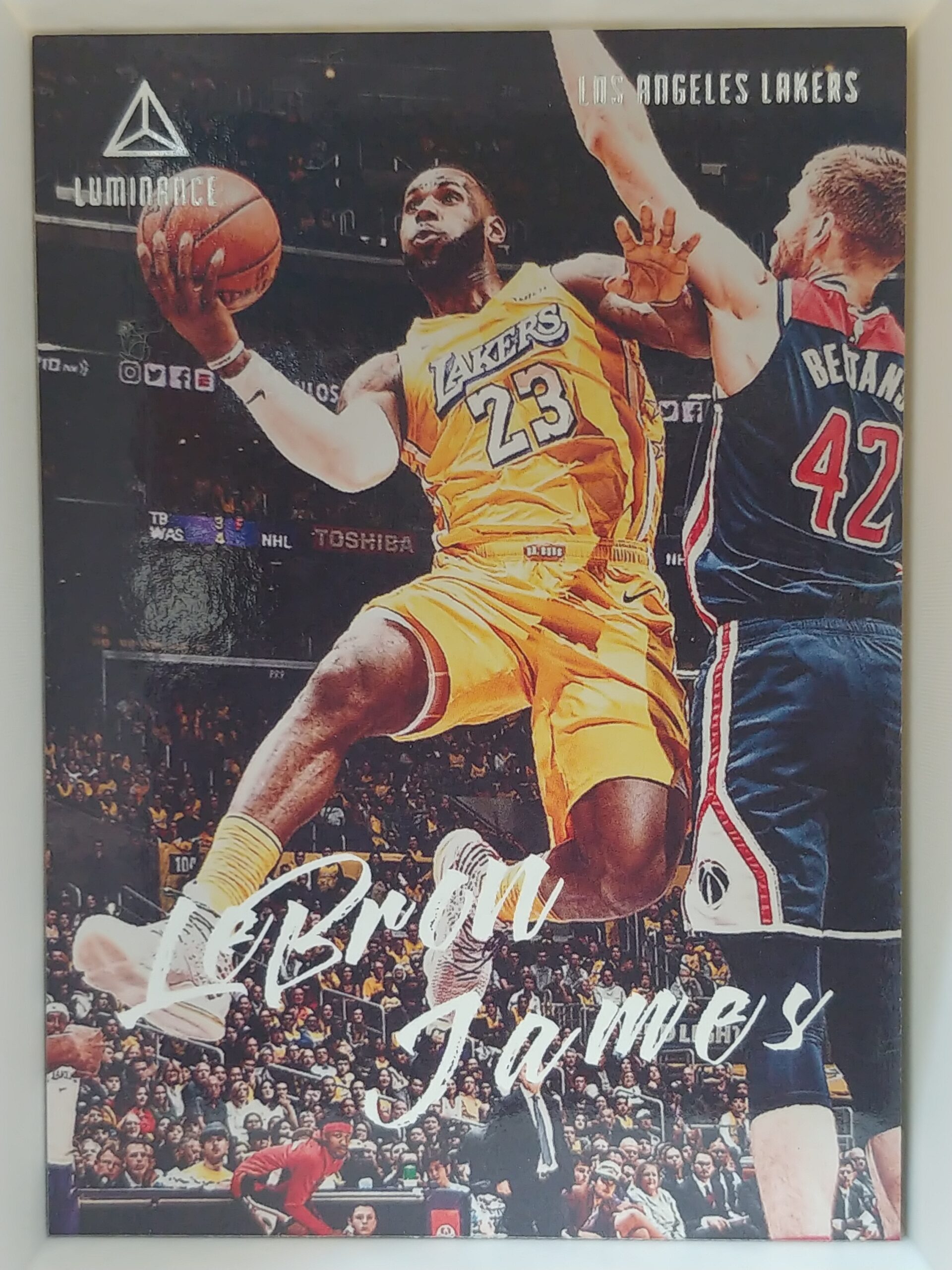 2019-20 Panini Chronicles Luminance LeBron James #162