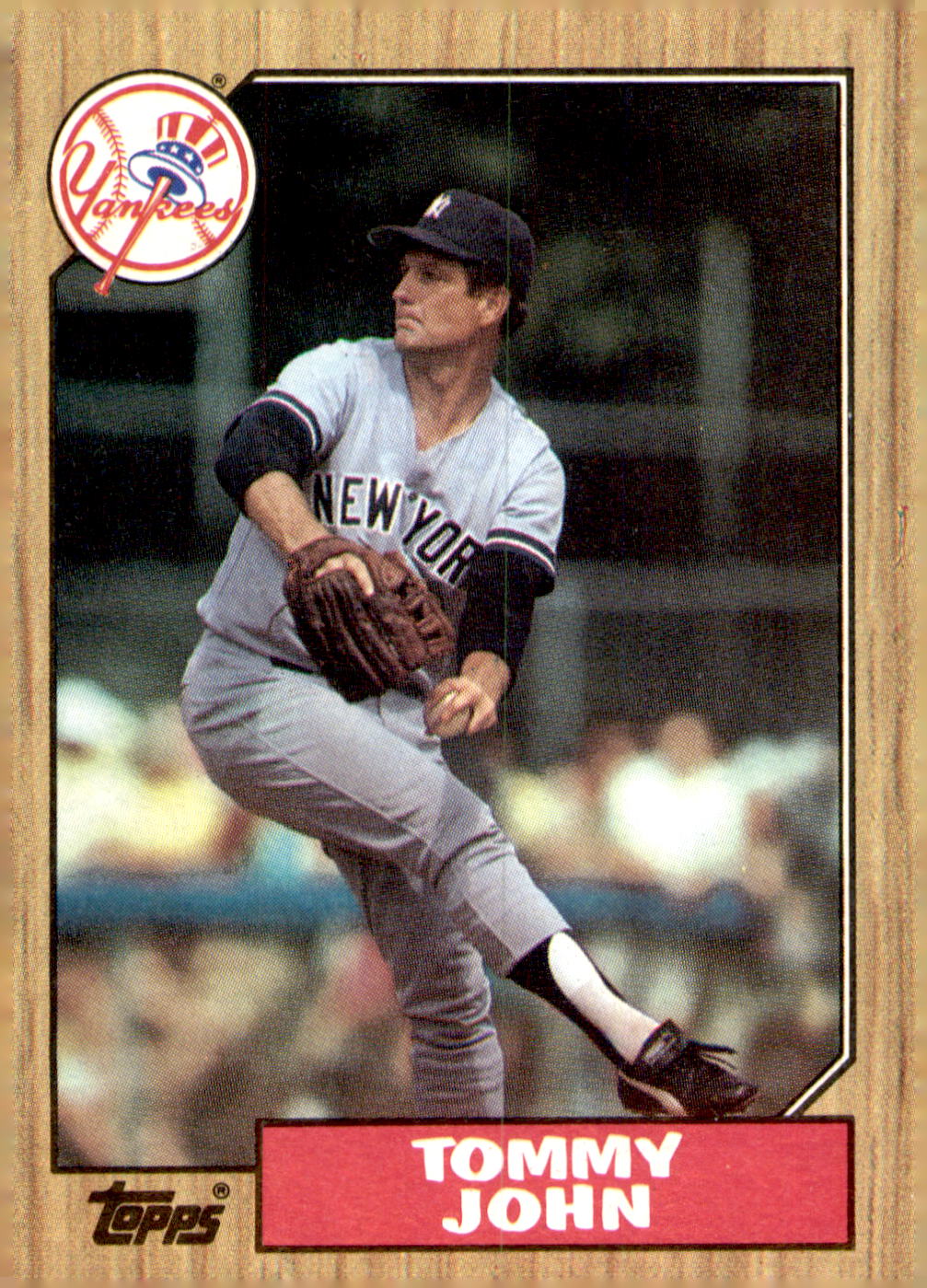 1987 Topps #236 Tommy John
