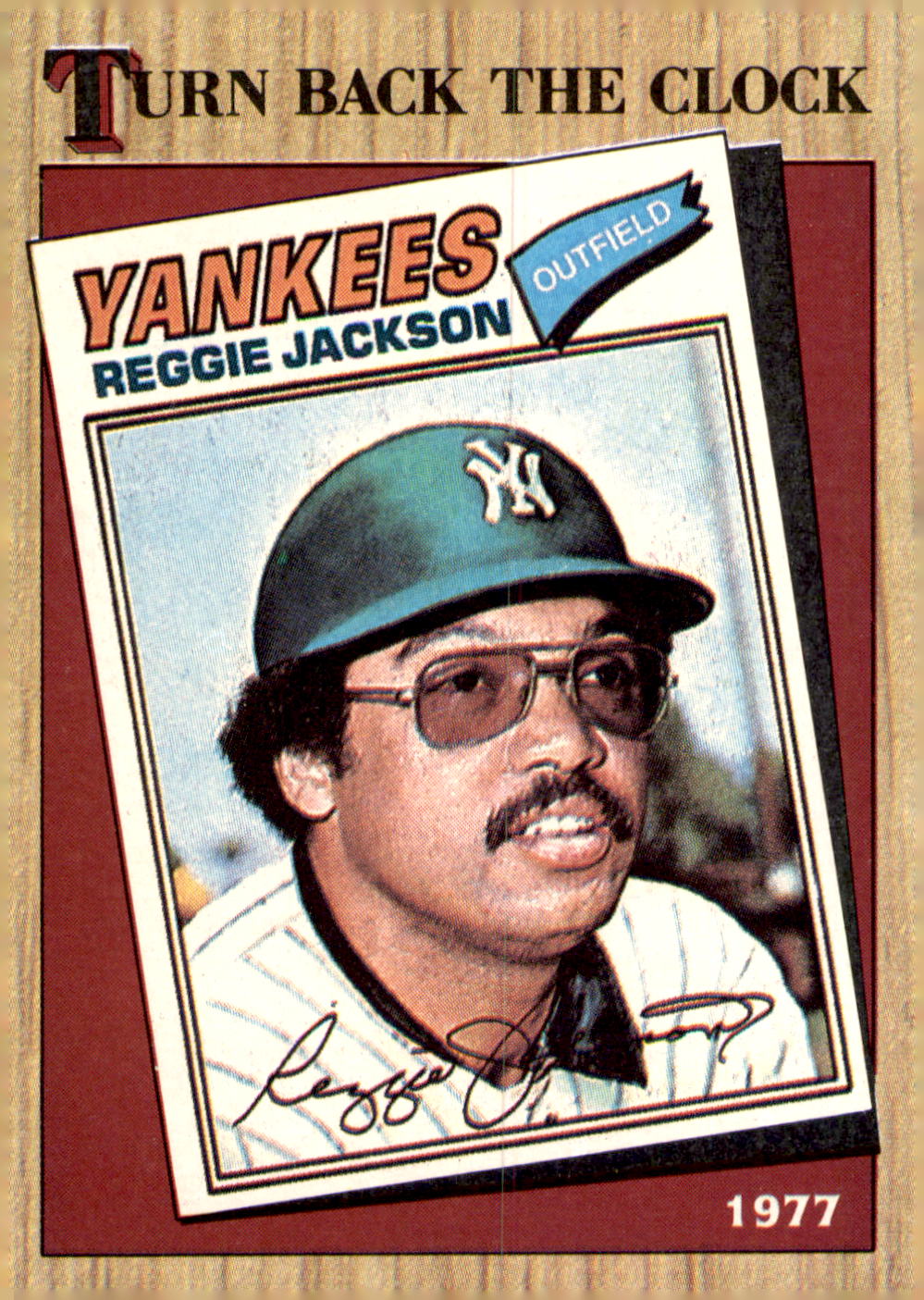 1977 Topps Cloth Stickers #22a Reggie Jackson