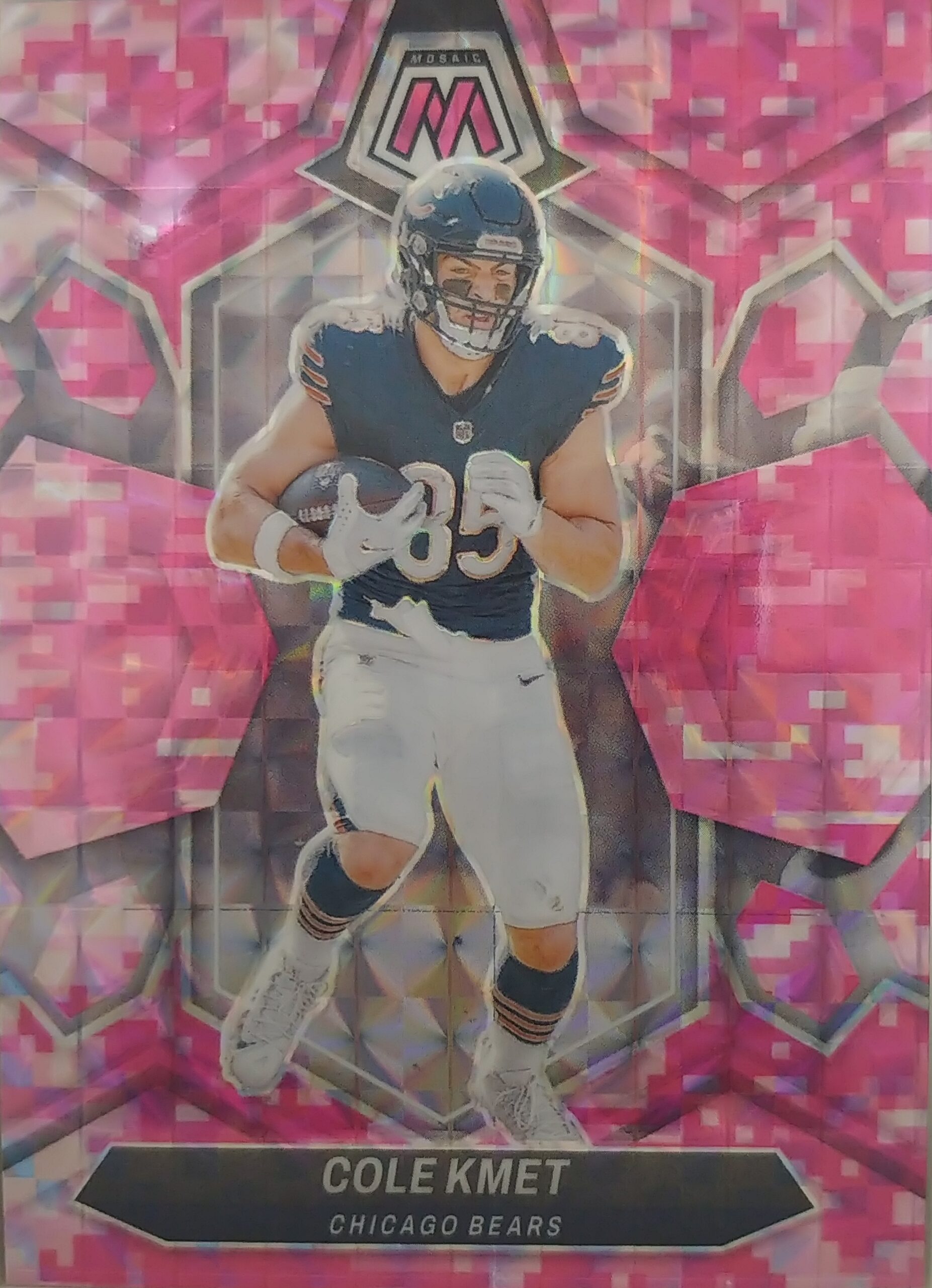 2024 Panini Mosaic Cole Kmet SP Camo Pink #40